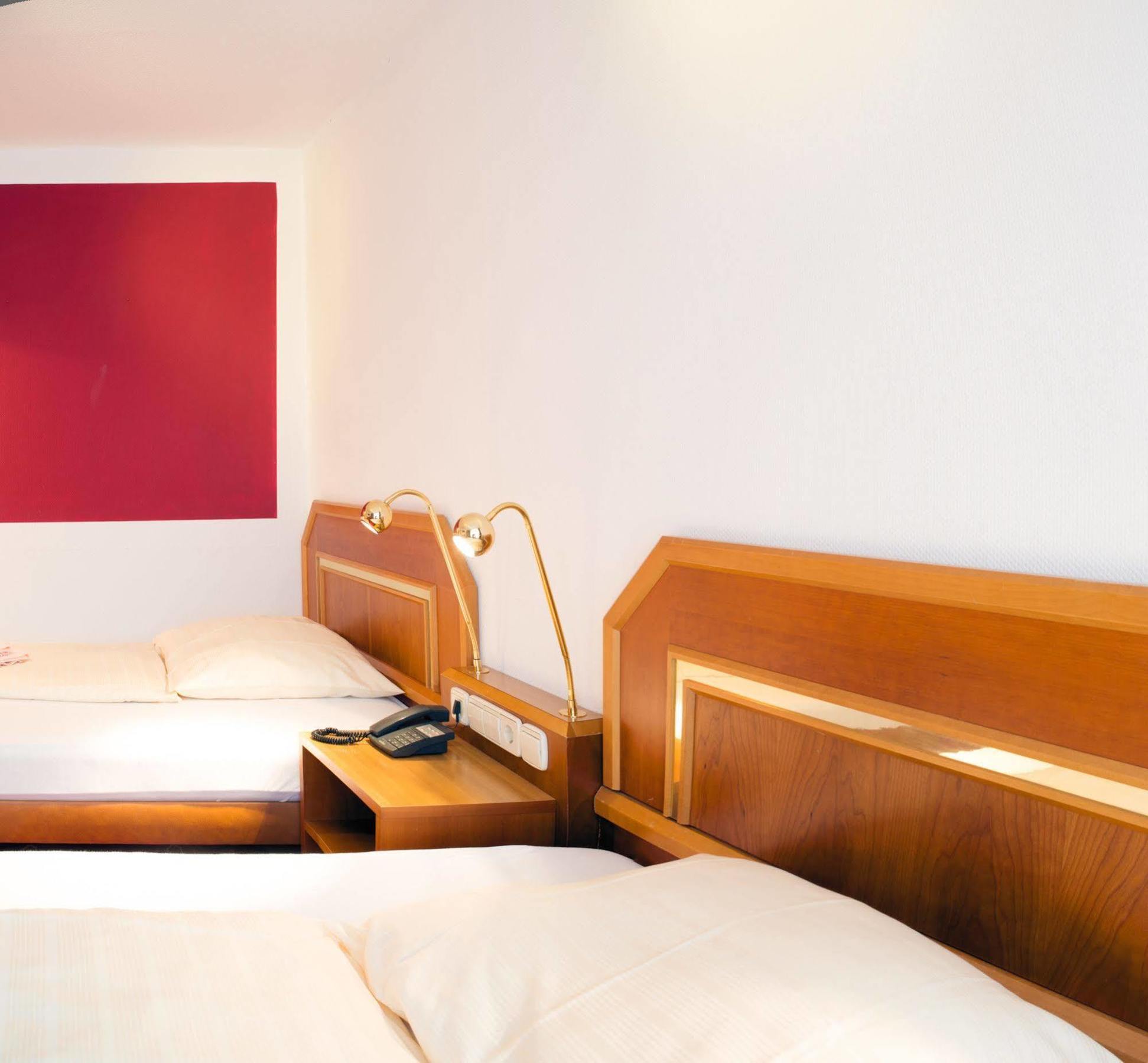 Wali'S Hotel Bielefeld Dış mekan fotoğraf